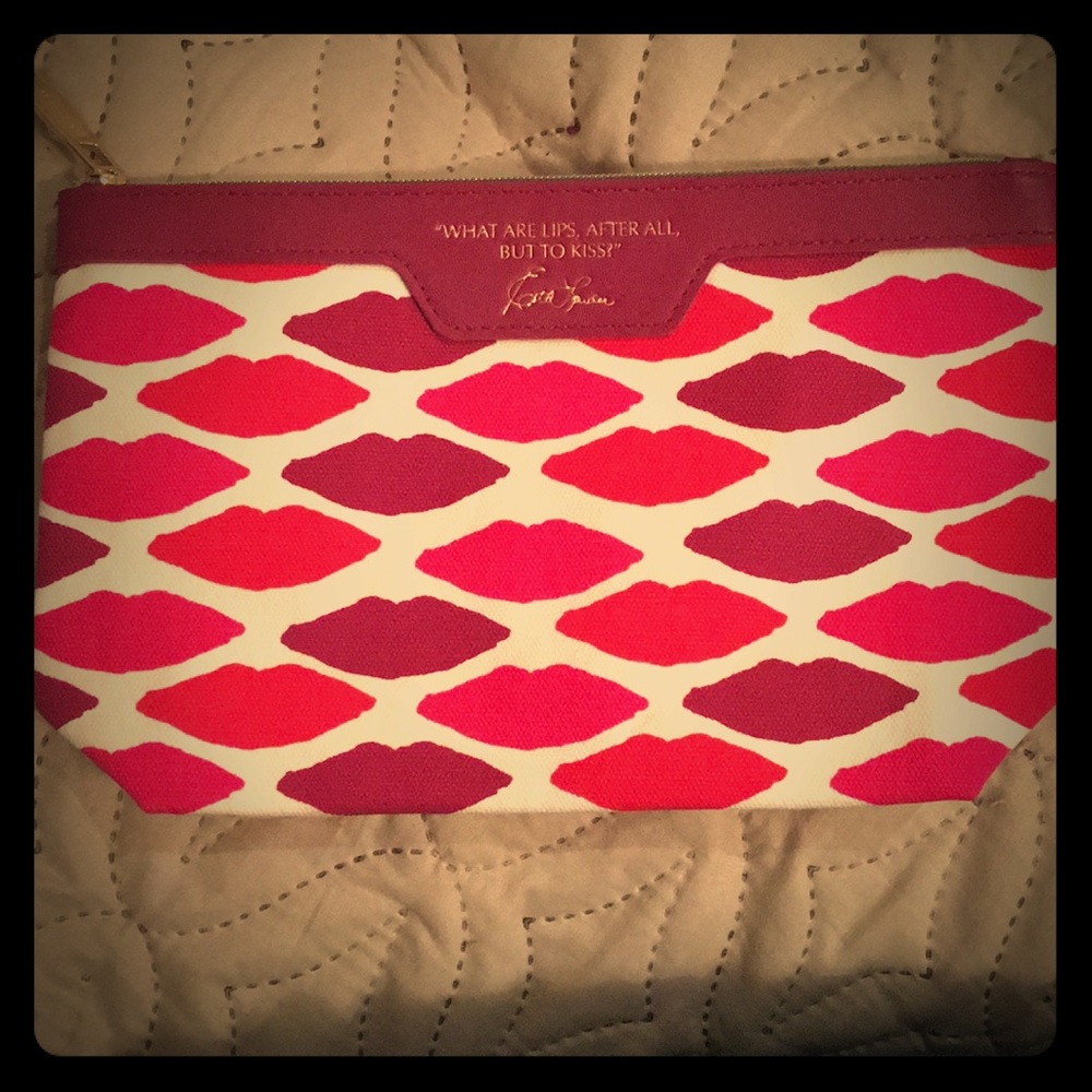 Estée Lauder Cosmetic bag